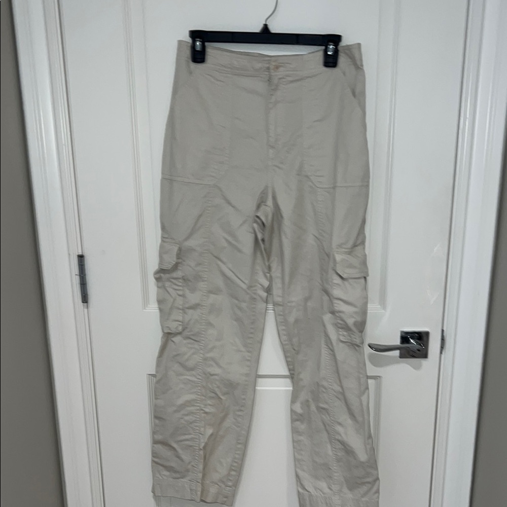 Abercrombie and Fitch cargo pants khaki